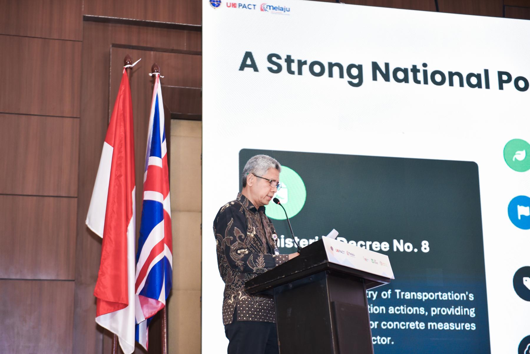 Lollan Panjaitan, Secretary of the Directorate General of Sea Transportation, Ministry of Transportation, delivered his opening remarks at the UK PACT Collaborative Forum in Jakarta, highlighting the importance of strengthening national policies to accelerate maritime decarbonisation in Indonesia.